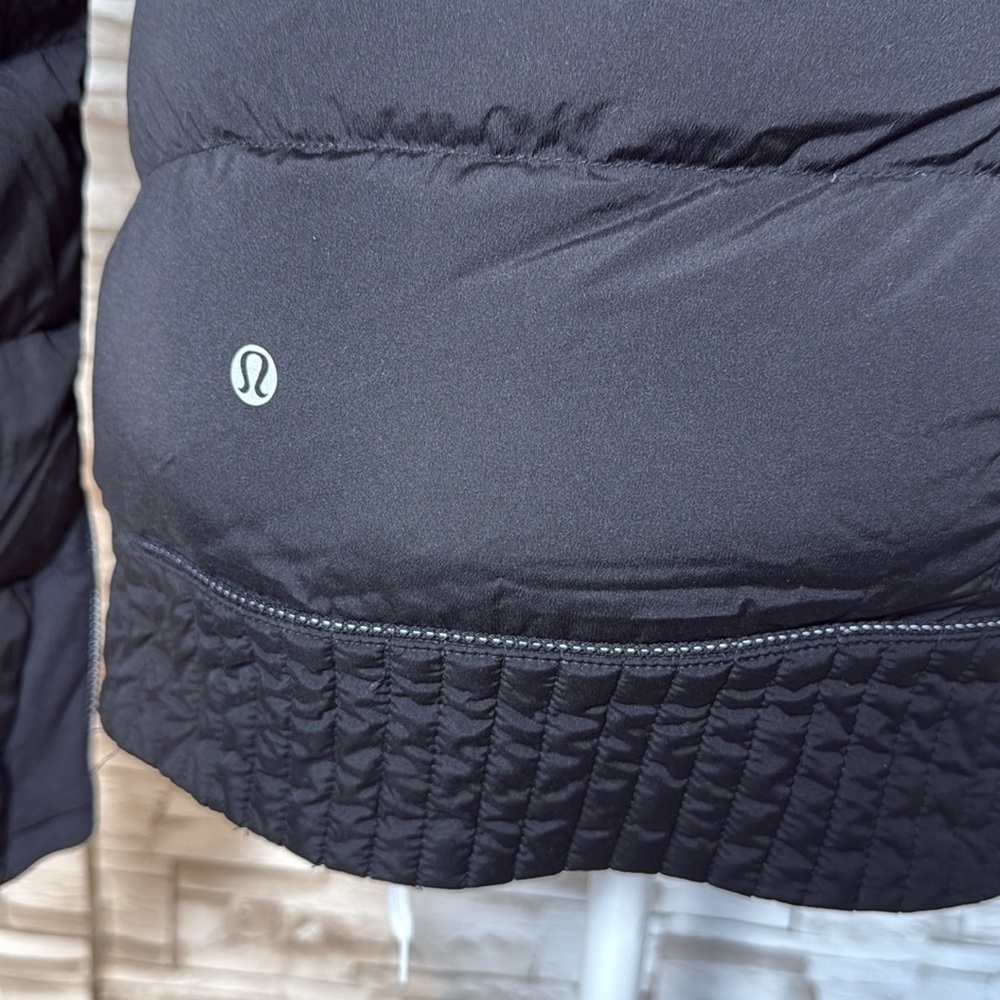 Lululemon Fluffed Up Pullover - Picture 9 of 16